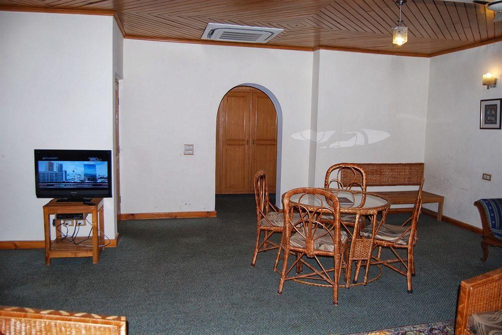 Hotel Heevan Resort Srīnagar エクステリア 写真
